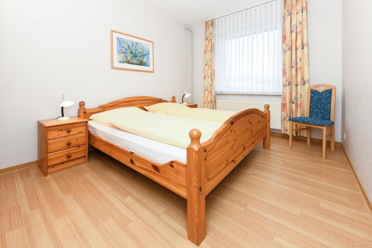 Haus Luettje Hoern Erdgeschoss Bensersiel Bagian luar foto